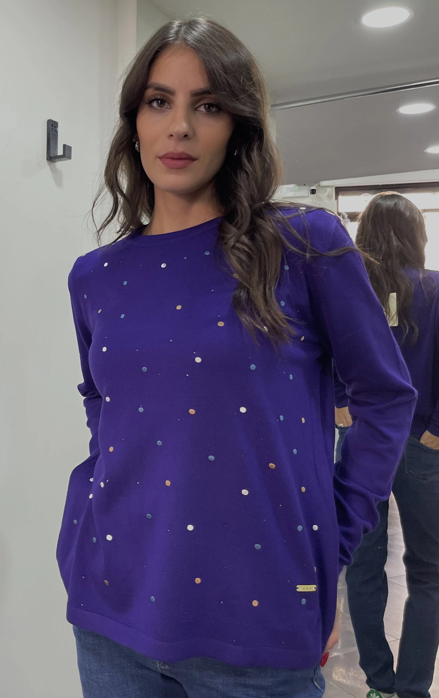 Maglia Viola con Dettagli Puntinati  - Made in Italy